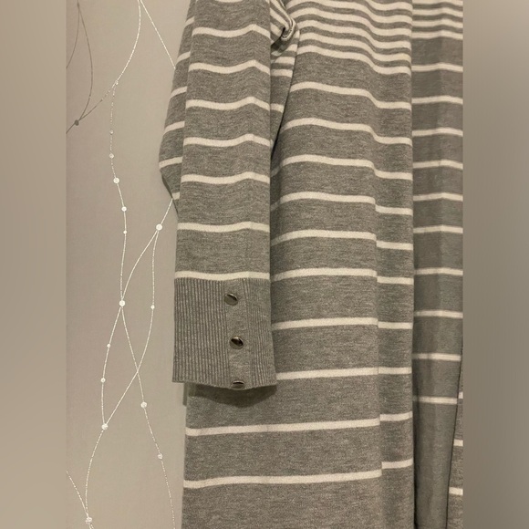 Retrology cardigan size 2X - Picture 2 of 3